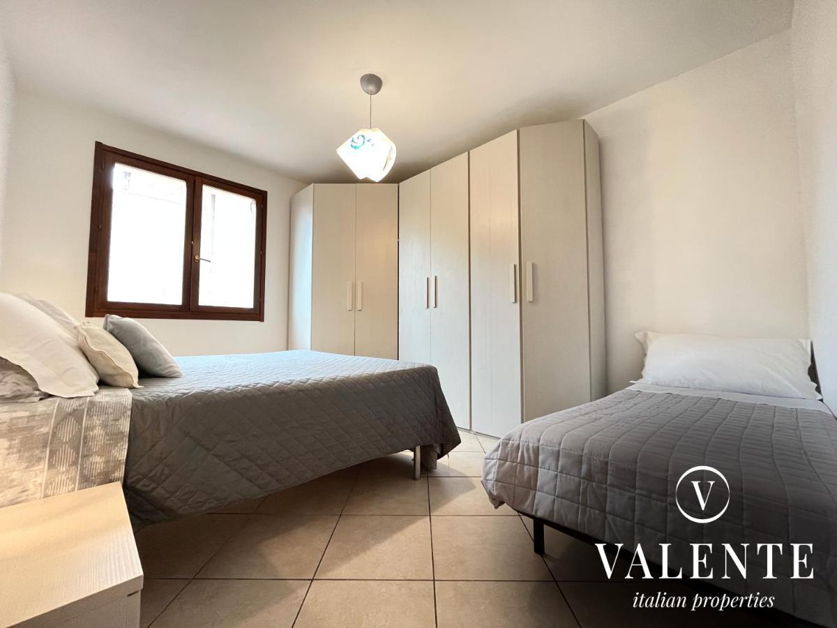 Altopascio Valente Properties Casa Con Giardino Bagian luar foto